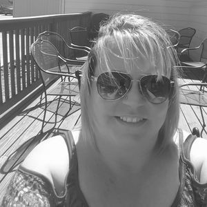 Meet your Posher, Nichole